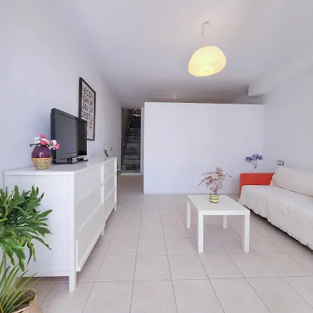 아파트 Adejeparadise25-b Duplex Views And Heatedpool