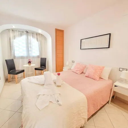 아파트 Adejeparadise25-b Duplex Views And Heatedpool 아데제