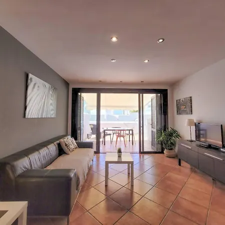 아파트 Adejeparadise25-b Duplex Views And Heatedpool *